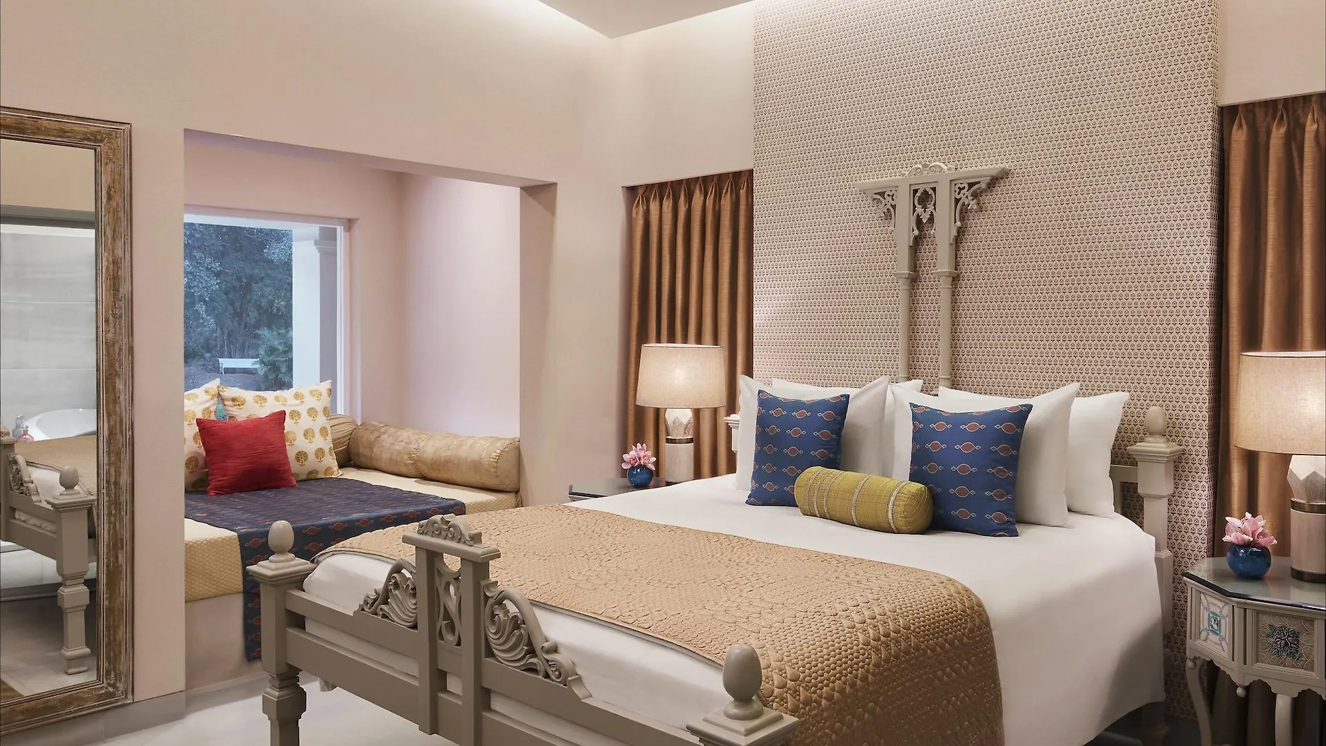 ***** Otel Taj Aravali Resort & Spa Udaipur Hindistan