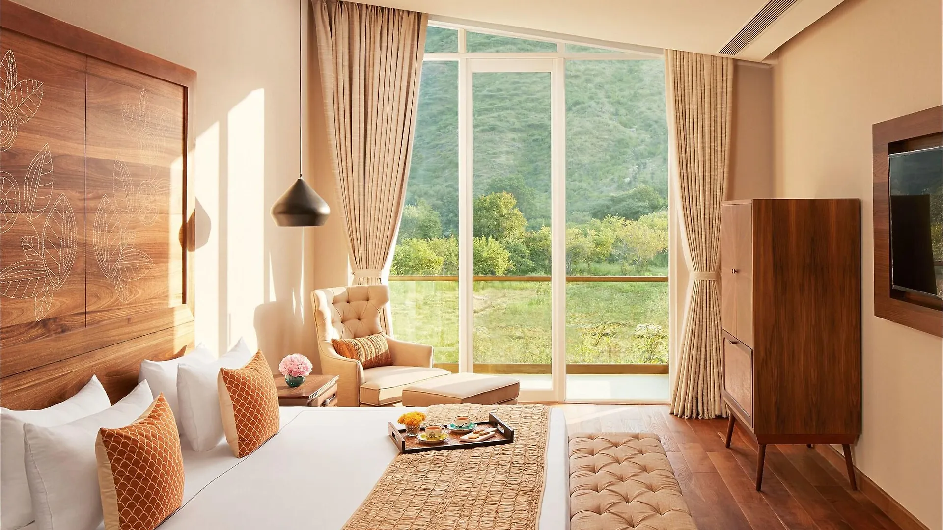 Taj Aravali Resort & Spa Udaipur Otel